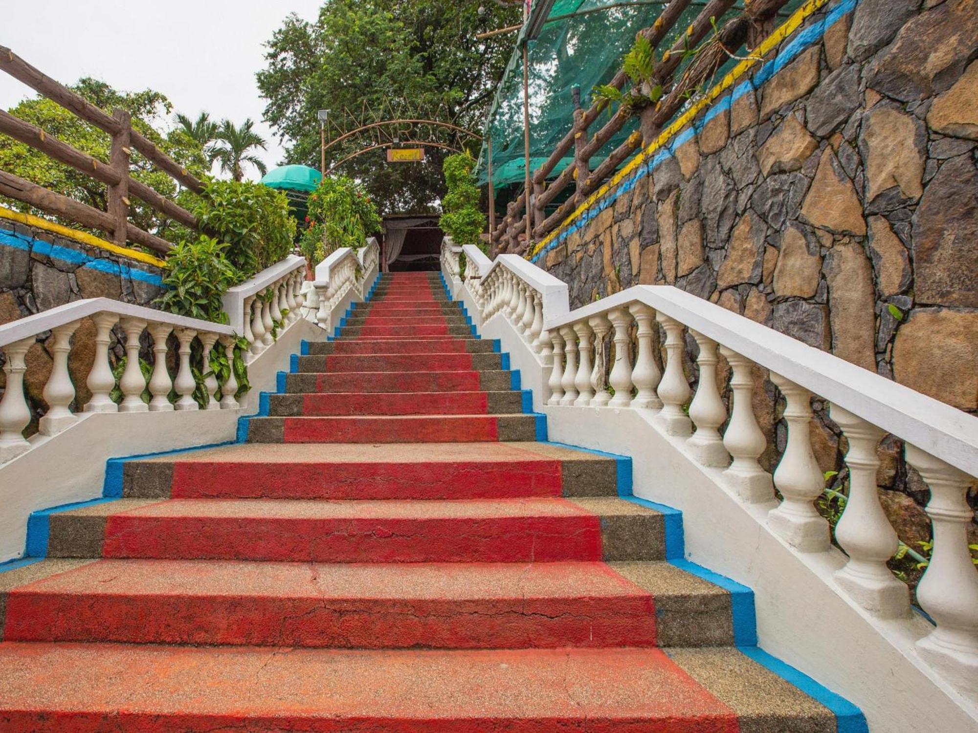 Oyo 588 Sunrock Resort Antipolo Dış mekan fotoğraf